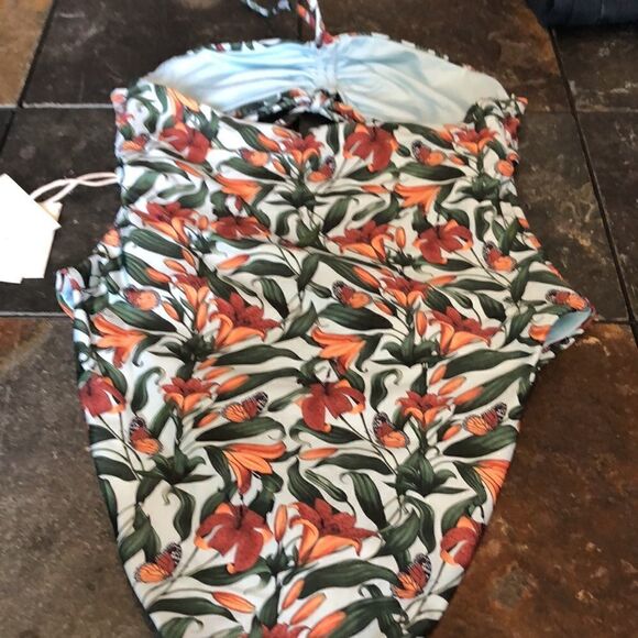 Floral Print One Piece Swimsuit - Picture 12 of 16